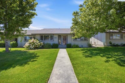 /international/us/2419-d-w-grand-ronde-ave-kennewick-wa-110108917220/