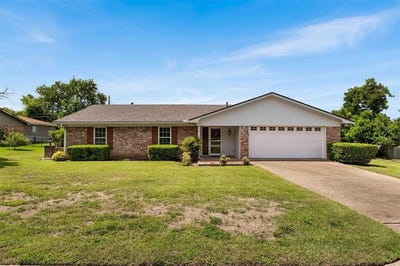 /international/us/308-dixon-drive-hewitt-tx-110101030292/