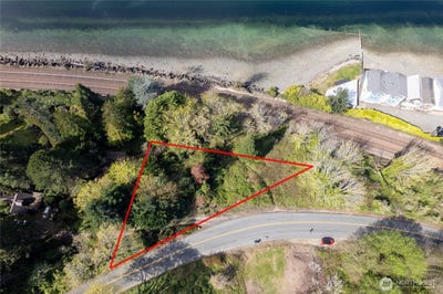 /international/us/0-lemons-beach-road-w-university-place-wa-110107229039/