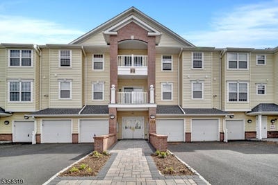 /international/us/2303-ambassador-ct-franklin-twp-nj-110099719758/