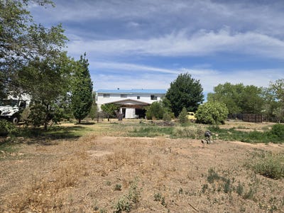 /international/us/13-whitehouse-road-los-lunas-nm-110108725236/