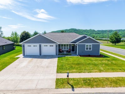 /international/us/1118-21st-st-wabasha-mn-110108440414/