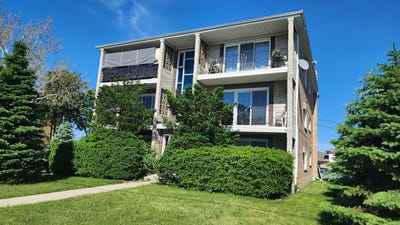 /international/us/8125-s-roberts-road-bridgeview-il-110108362149/