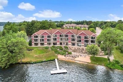 /international/us/680-e-hiawatha-drive-wisconsin-dells-wi-110109028415/