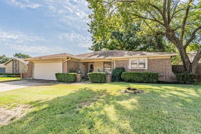 /international/us/3213-whisperwood-court-bedford-tx-110120456145/