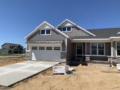 /international/us/7605-brook-villa-s-allendale-mi-110108080682/