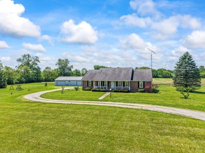 /international/us/7624-e-state-route-41-troy-oh-110108416155/