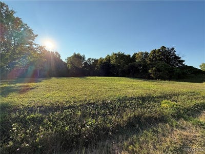 /international/us/6920-transit-road-elba-ny-110103674365/