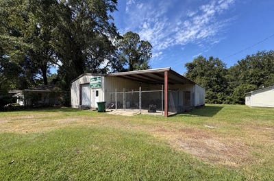 /international/us/404-s-livingston-sylvester-ga-110110422728/
