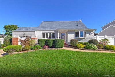 /international/us/3153-ward-lane-wantagh-ny-110120582582/