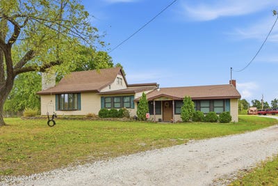 /international/us/17911-e-highway-86-neosho-mo-110120684436/