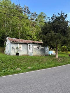 /international/us/817-emily-creek-rd-pilgrim-ky-110099600668/