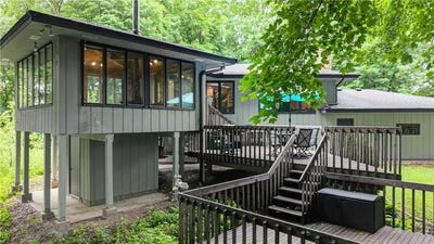 /international/us/7191-frontier-trail-chanhassen-mn-110108708812/