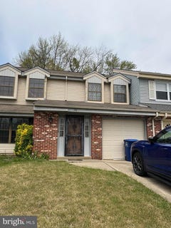 /international/us/210-stratton-court-mount-laurel-nj-110101403765/