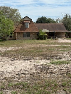 /international/us/5384-county-road-73a-robstown-tx-110120069789/
