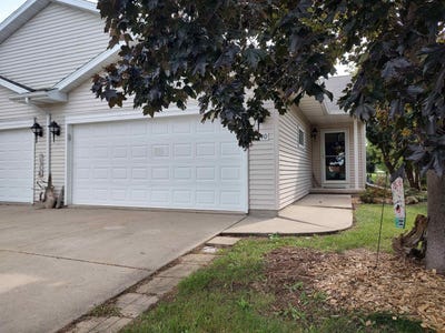 /international/us/1040-4th-street-fond-du-lac-wi-110110367673/
