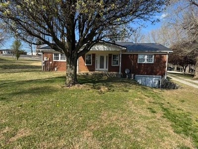 /international/us/211-east-lane-scottsville-ky-110098298450/
