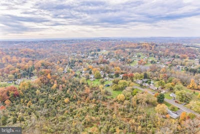 /international/us/4521-and-0-geryville-pike-green-lane-pa-110107932813/