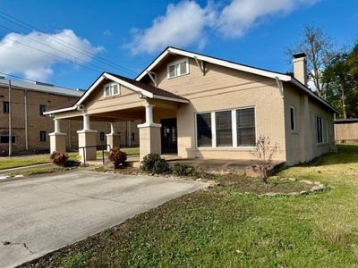 /international/us/308-e-lamar-st-jasper-tx-110105931334/