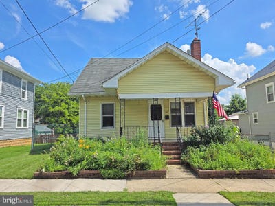 /international/us/54-e-union-street-bordentown-nj-110101050019/