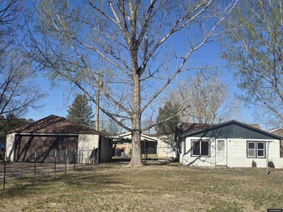 /international/us/251-s-nebraska-avenue-guernsey-wy-110105329348/