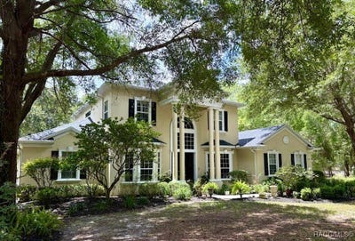 /international/us/9314-w-hugh-barco-court-crystal-river-fl-110100336306/