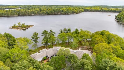 /international/us/105-mill-island-road-arrowsic-me-110107694652/