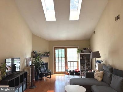 /international/us/1137-tristram-circle-mantua-nj-110101271812/