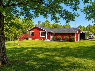 /international/us/11702-e-mail-road-gordon-wi-110106980481/