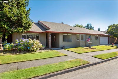 /international/us/15405-se-graham-rd-vancouver-wa-110101163084/