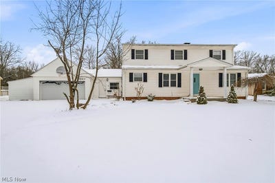 /international/us/27843-southern-avenue-north-olmsted-oh-110105977032/