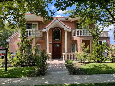 /international/us/10-16-157th-st-whitestone-ny-110101040416/?lang=zh-cn