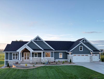 /international/us/3306-colton-way-sun-prairie-wi-110108881946/