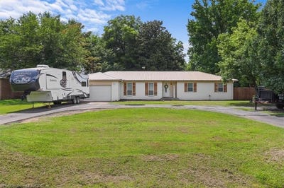 /international/us/201-pocola-blvd-unit-2-pocola-ok-110101069822/