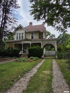 /international/us/520-n-chambers-street-galesburg-il-110108639846/