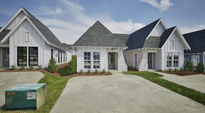 /international/us/1025-hunters-way-opelika-al-110120559021/