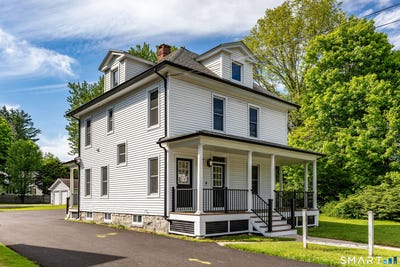 /international/us/212-s-main-street-thomaston-ct-110108217985/