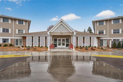 /international/us/4400-36th-avenue-n-robbinsdale-mn-110107546286/