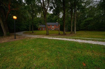 /international/us/8514-hwy-762-owensboro-ky-110120056550/