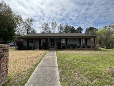 /international/us/1406-wildwood-drive-nashville-ar-110106094321/