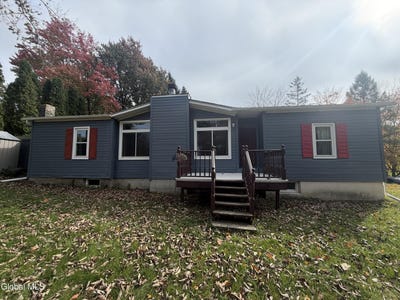 /international/us/31-penny-lane-averill-park-ny-110119956707/
