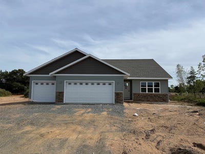 /international/us/210-cedar-haven-trail-rothschild-wi-110109587238/