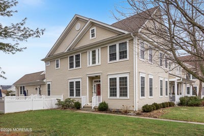 /international/us/144-bordentown-crosswicks-road-chesterfield-nj-110107634457/