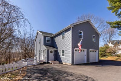 /international/us/72-woodbury-avenue-portsmouth-nh-110107997648/