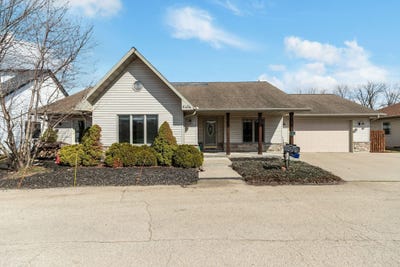 /international/us/6454-sunshine-harbour-drive-winneconne-wi-110107048107/