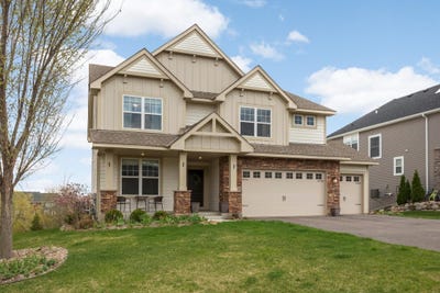 /international/us/8415-krey-lake-court-victoria-mn-110107699120/
