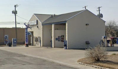 /international/us/505-nueces-street-george-west-tx-110097658578/