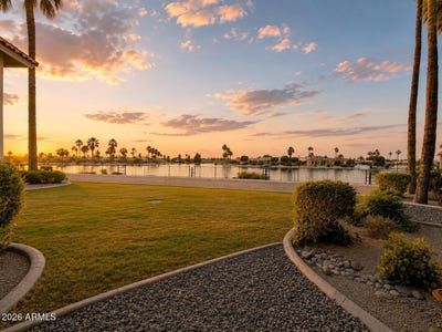 /international/us/10330-w-thunderbird-boulevard-sun-city-az-110107783894/