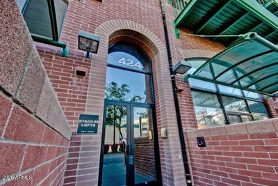 /international/us/424-s-2nd-street-phoenix-az-110107378004/