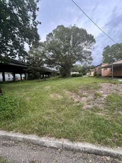 /international/us/napoleon-st-lot-8-baton-rouge-la-110108805175/
